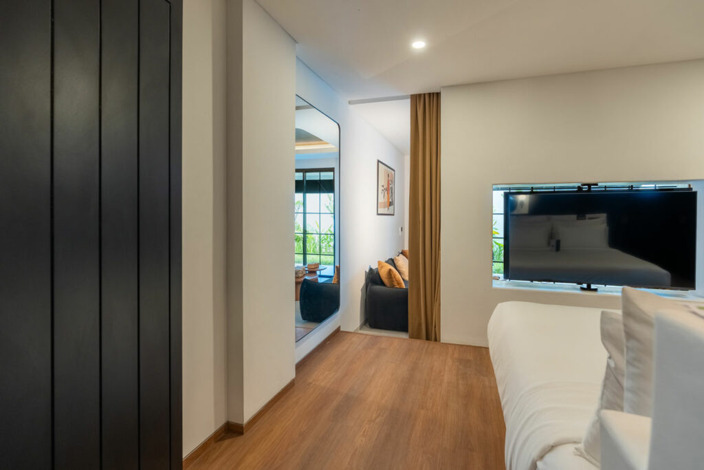 1 BR CAM 1