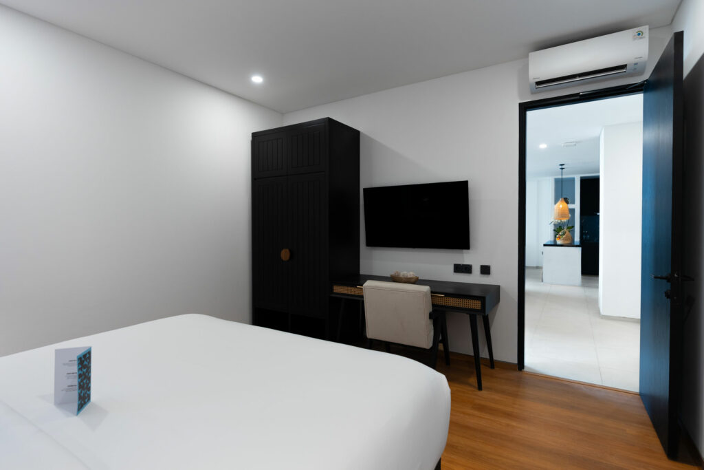 3 BR CAM 1