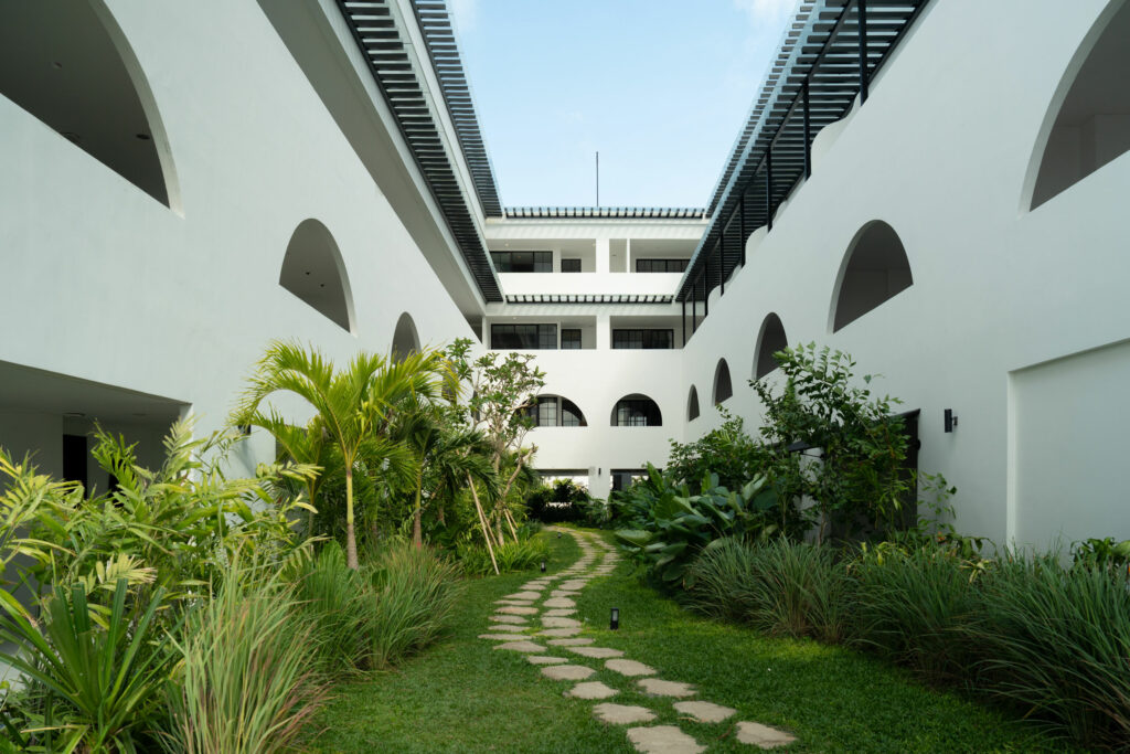 Common areas (2)