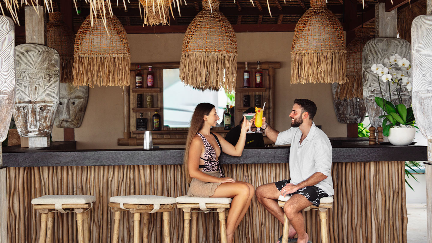 Tiki beach hut